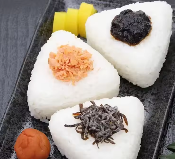 Triangles Sushi Mold Onion Rice Ball Food Press Japanese Bento Kitchen Gadget