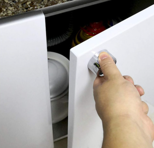 nuoshen 3 Pieces Premium Adhesive Round Towel Holder, Adhesive Towel Hooks Round Wall Mount Hook Tea Towel Holder for Bathroom, Kitchen and Home, No Drilling Required