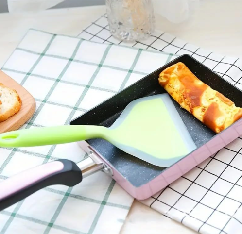 1pc Non-Stick Tamagoyaki Silicone Spatula
